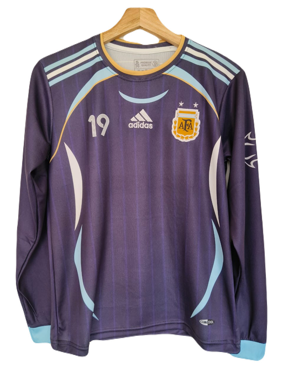 Argentina 2006 away full sleeve leo messi - vintage fc